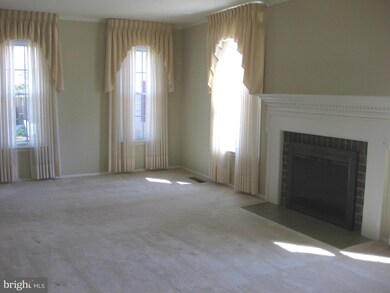 2410 Albot Rd, Reston, VA 20191 - photo 6