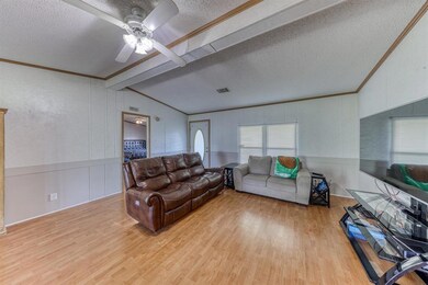 283 Kelly Brook Cir, Weatherford, TX 76087 - photo 6