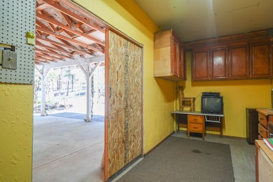 17008 Ponderosa Ln, Klamath Falls, OR 97601 - photo 7