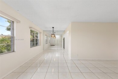 13250 SW 4th Ct unit 401G, Pembroke Pines, FL 33027 - photo 2