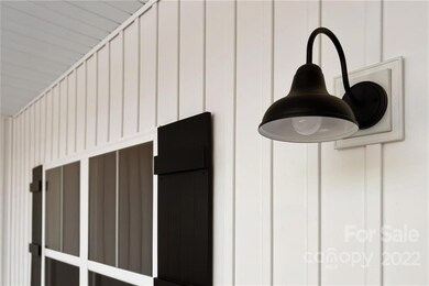 Front porch/patio light