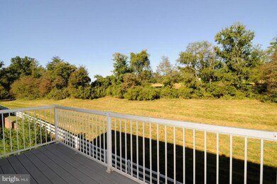 1597 Homeland Dr unit 3D, Sykesville, MD 21784 - photo 7