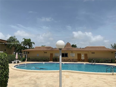 600 Village Green Ct unit C308, Palm Springs, FL 33461 - photo 3