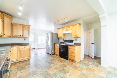 202 E Toledo St, Fremont, IN 46737 - photo 7