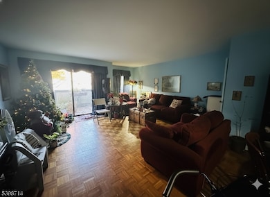 14 Highland Place unit C, Maplewood, NJ 07040 - photo 4