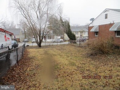 125 Hazel Ave, Halethorpe, MD 21227 - photo 2