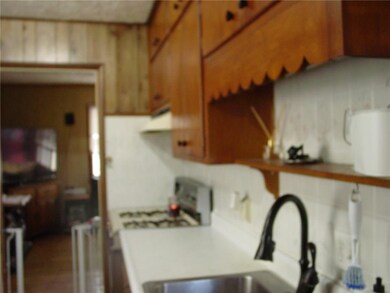 229 S 2nd Ave, Beech Grove, IN 46107 - photo 6