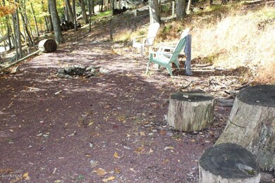 131 Waterview Dr, Lords Valley, PA 18428 - photo 3