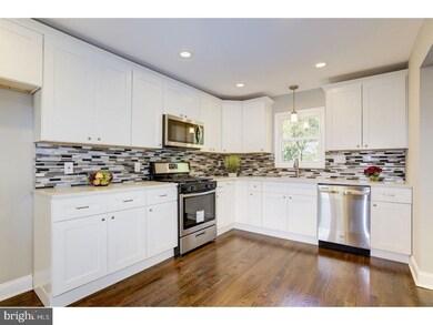 615 Smith Ln, Mount Holly, NJ 08060 - photo 4