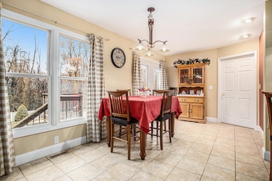 231 Embury Dr, Battle Creek, MI 49014 - photo 7