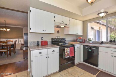Kitchen2 (5)