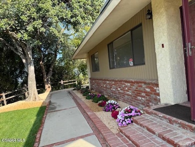 2485 E Hillcrest Dr, Thousand Oaks, CA 91362 - photo 2