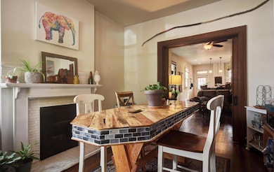 Great Room- Dining (2)