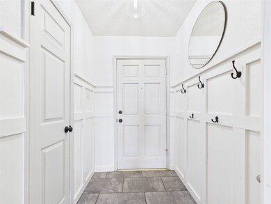 2824 Meadow Brook Ct, League City, TX 77573 - photo 4