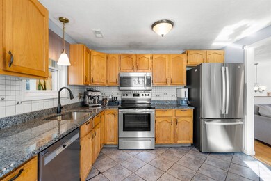 305 Trolley St, Manchester, NH 03103 - photo 4