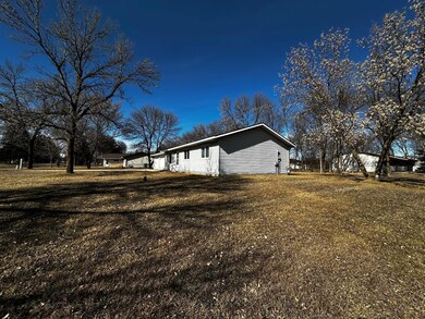 1701 Galen St SW, Alexandria, MN 56308 - photo 2