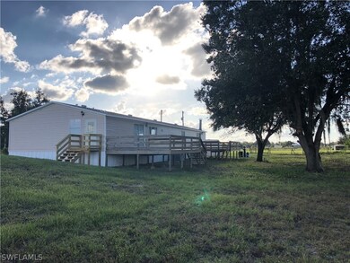 23815 Linda Lee Way, Fort Myers, FL 33913 - photo 5