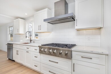 4 Ruby Ave, Marblehead, MA 01945 - photo 4