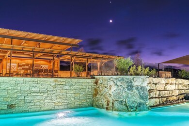 5386 Farm To Market 1376 unit 278, Fredericksburg, TX 78624 - photo 3