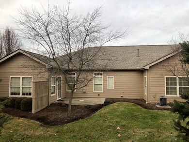 102 Camber Dr, Circleville, OH 43113 - photo 3