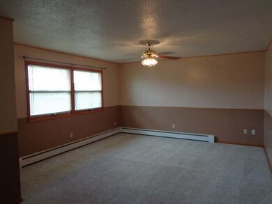 409 1st St SE, Mandan, ND 58554 - photo 6