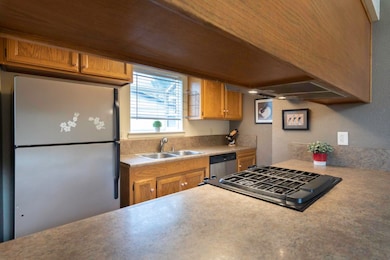 Ridgetop Dr Condo