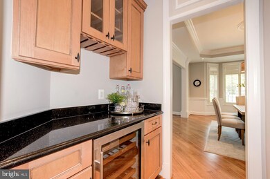 3139 N Abingdon St, Arlington, VA 22207 - photo 6