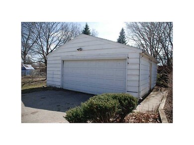 Garage.