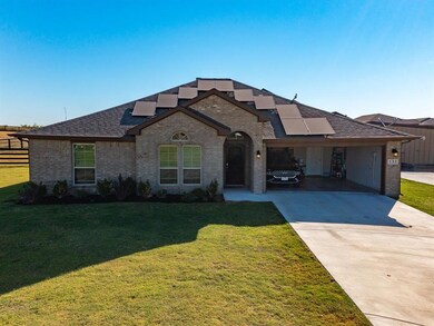 131 Crest Ln, Decatur, TX 76234 - photo 5