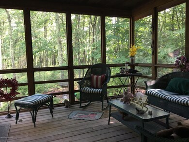 322 Deer Trail Dr, Saylorsburg, PA 18353 - photo 2