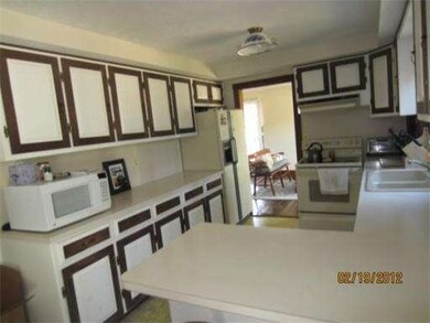 200 King St, Groveland, MA 01834 - photo 5