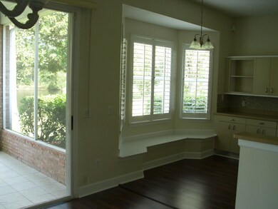 Kitchen/B'fast Nook