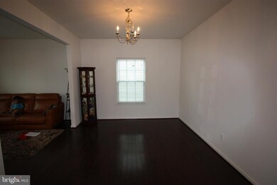 25070 White Sands Dr, Chantilly, VA 20152 - photo 5