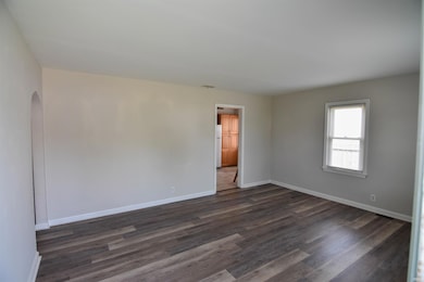 2333 E Illinois St, Evansville, IN 47711 - photo 6