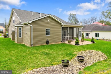 49 Hartzell Dr, Shepherdstown, WV 25443 - photo 3