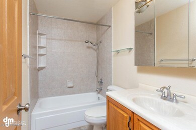 Bathroom_3555-SMALL