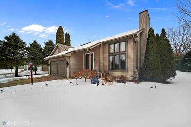 55336 Windswept Ln, New Carlisle, IN 46552 - photo 2