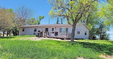 13947 W Power Rd, North Platte, NE 69101 - photo 2