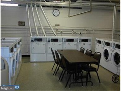 Radnor House unit 605, Bryn Mawr, PA 19010 - photo 5