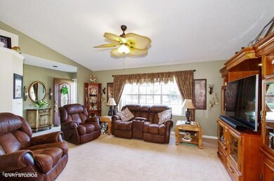 04_6095AdinaRoad_3_FamilyRoom_FlexMLS800