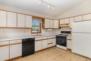 2702 Morningside Dr, Crown Point, IN 46307 - photo 7