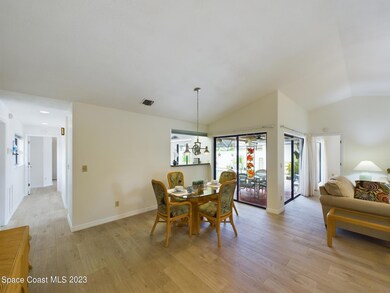 6203 S Mirror Lake Dr unit 10, Sebastian, FL 32958 - photo 2