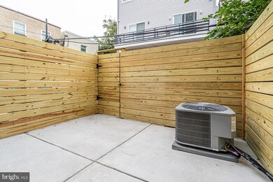 2247 Gerritt St, Philadelphia, PA 19146 - photo 6