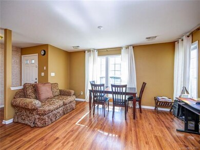 NATURAL LIGHT AND NEUTRAL COLORS