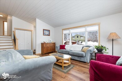 04-Living Room 20240402-DW-5960-Edit