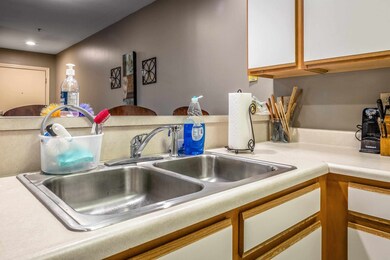 2455 Campus View Cir unit 102, Harrisonburg, VA 22801 - photo 7