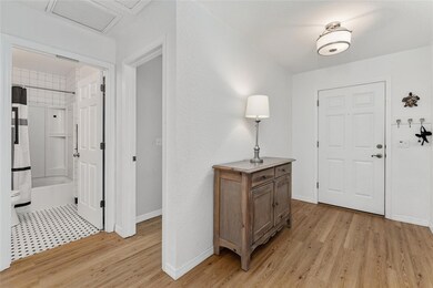 12296 NE 48th Loop, Oxford, FL 34484 - photo 4