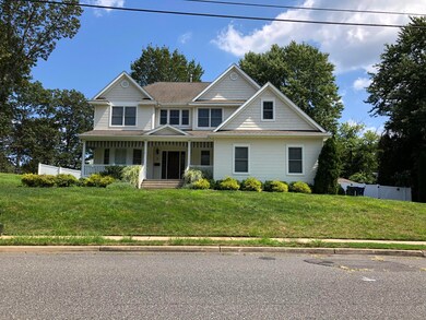 8 Roslyn Dr, Oakhurst, NJ 07755 - photo 3