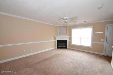 4130 Dudleys Grant Dr unit G, Winterville, NC 28590 - photo 3