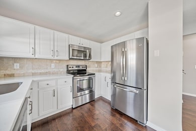 6200 Downwing Ln unit 20, Columbus, OH 43230 - photo 3